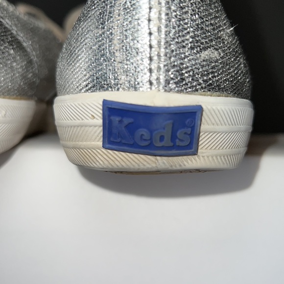 Metallic Silver Keds Champion Sneakers - Size 9 - Womens Classic Keds - Picture 11 of 14